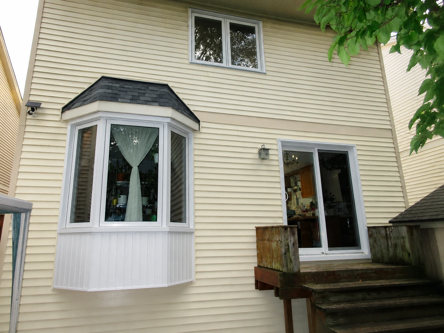 white sliding tilt windows and patio door ottawa