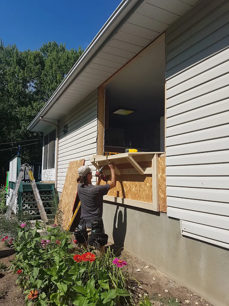 Ottawa Fiberglass Window