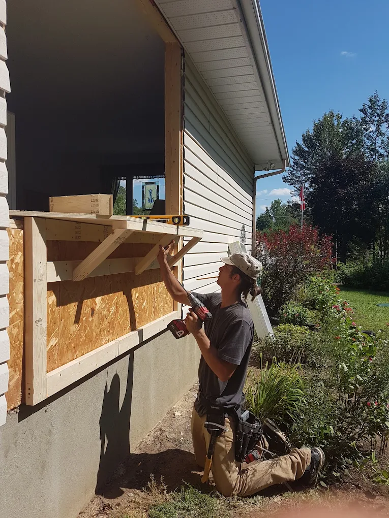 Fiberglass Window Installation in an Ottawa Home